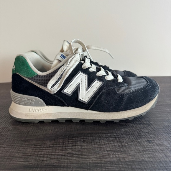 New Balance Shoes - New Balance 574 Sneaker Black Classic Pine